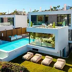 Vacation Marbella I Chic, Cutting-edge Amenities, Private Heated Infinity Pool, Golf Front Location, Cinema *
