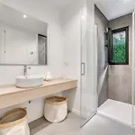 Vacation Marbella I Chic, Cutting-edge Amenities, Private Heated Infinity Pool, Golf Front Location, Cinema *