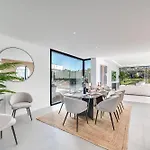 Vacation Marbella I Chic, Cutting-edge Amenities, Private Heated Infinity Pool, Golf Front Location, Cinema * Estepona