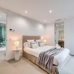 Vacation Marbella I Chic, Cutting-edge Amenities, Private Heated Infinity Pool, Golf Front Location, Cinema Estepona