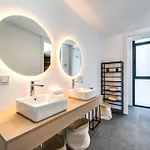 Vacation Marbella I Chic, Cutting-edge Amenities, Private Heated Infinity Pool, Golf Front Location, Cinema Villa Estepona