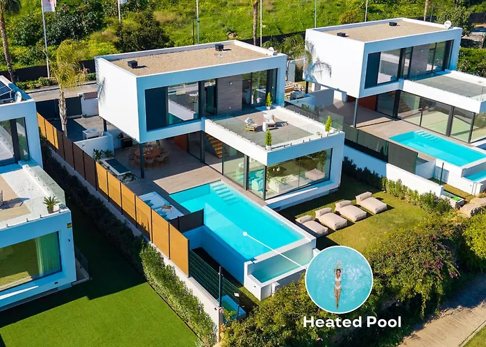 Vacation Marbella I Chic, Cutting-edge Amenities, Private Heated Infinity Pool, Golf Front Location, Cinema *