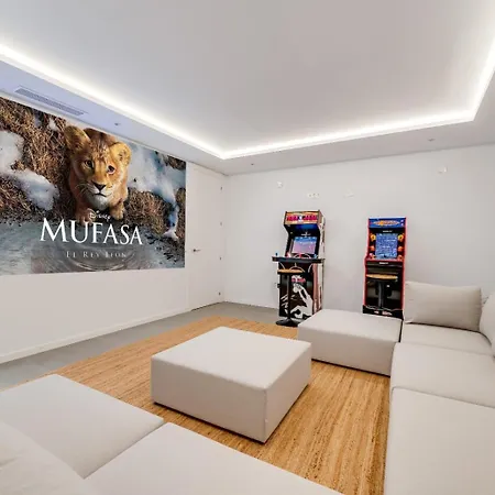 Vacation Marbella I Chic, Cutting-edge Amenities, Private Heated Infinity Pool, Golf Front Location, Cinema *