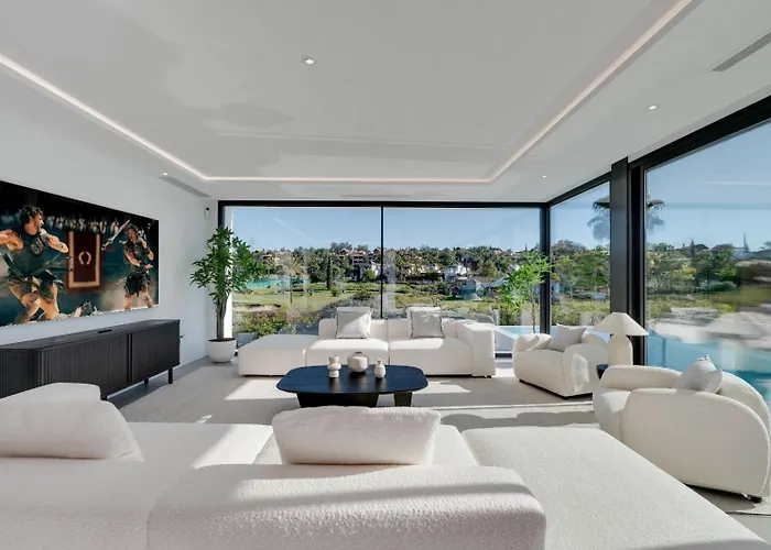 فيلة Vacation Marbella I Chic, Cutting-edge Amenities, Private Heated Infinity Pool, Golf Front Location, Cinema إِستيبونا