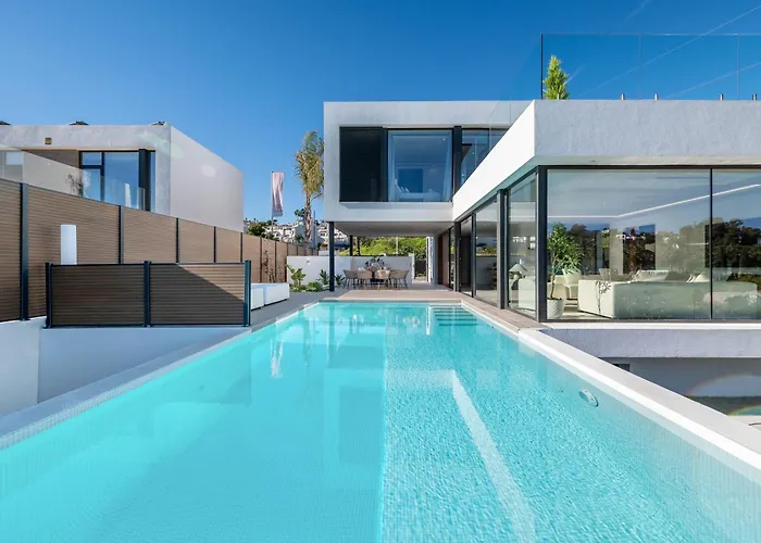 Vacation Marbella I Chic, Cutting-edge Amenities, Private Heated Infinity Pool, Golf Front Location, Cinema إِستيبونا