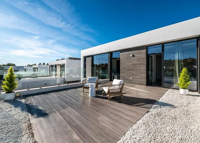 Vacation Marbella I Chic, Cutting-edge Amenities, Private Heated Infinity Pool, Golf Front Location, Cinema *